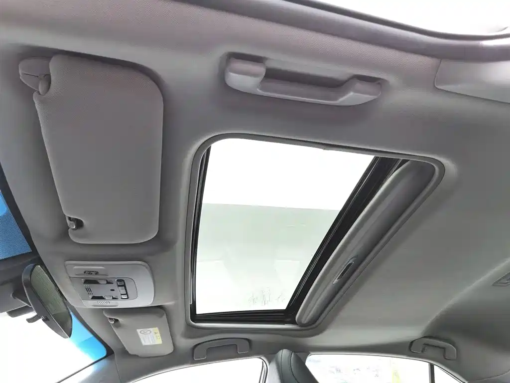 Toyota Camry 2020 — фото 14