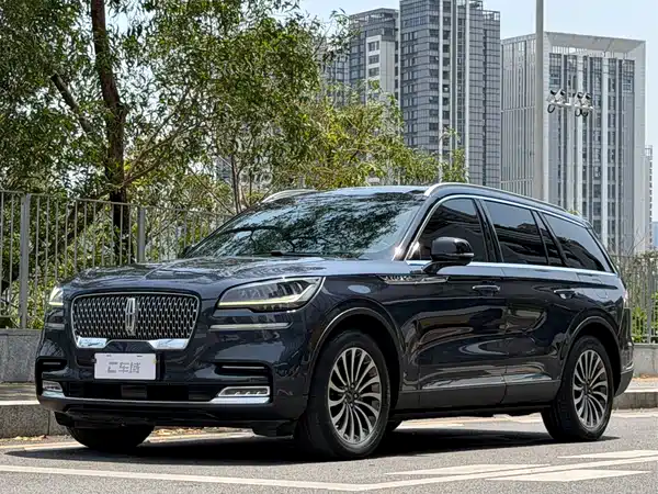 Lincoln Aviator 2021