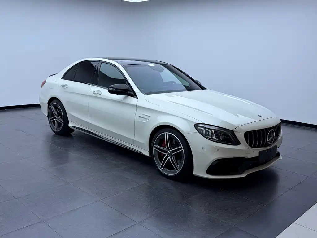 Mercedes-Benz C-Class AMG 2020 — фото 3