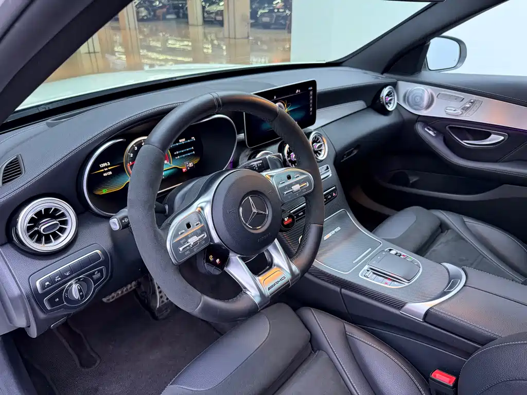 Mercedes-Benz C-Class AMG 2020 — фото 12