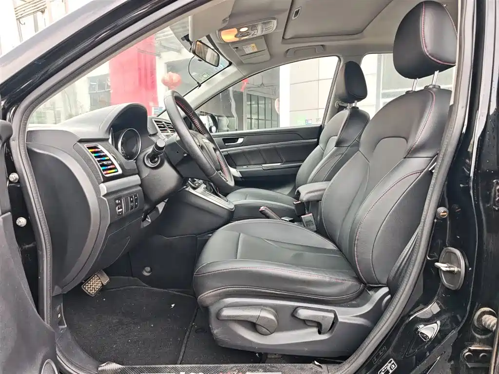 Haval M6 2019 — фото 11