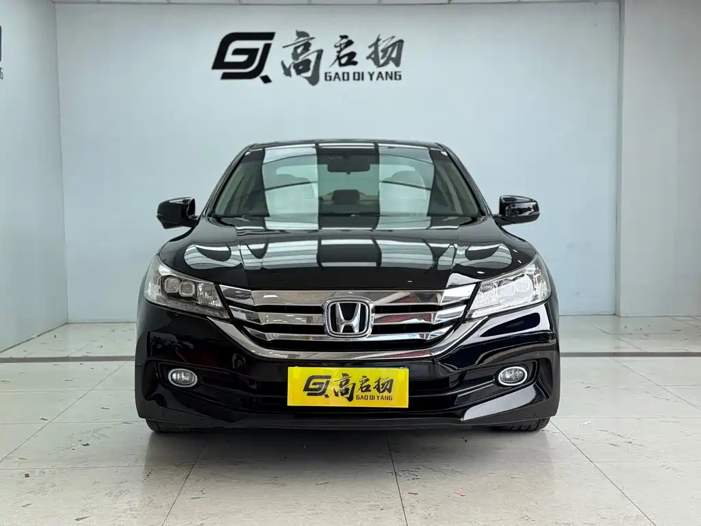 Honda Accord 2015 — фото 2