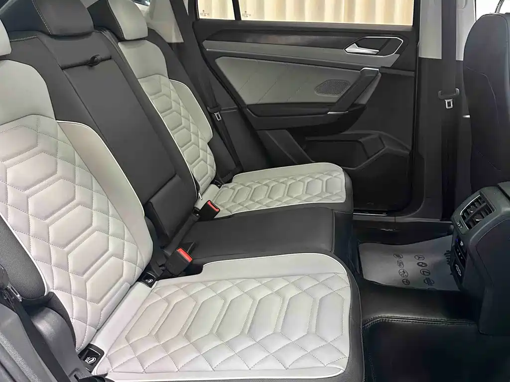 Volkswagen Tayron 2023