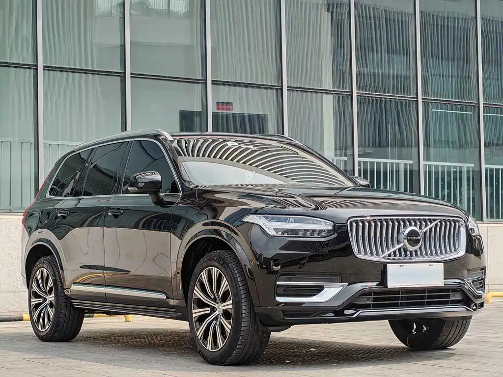 Volvo XC90 2024 — фото 3