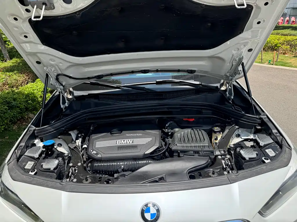 BMW X2 2023 — фото 27