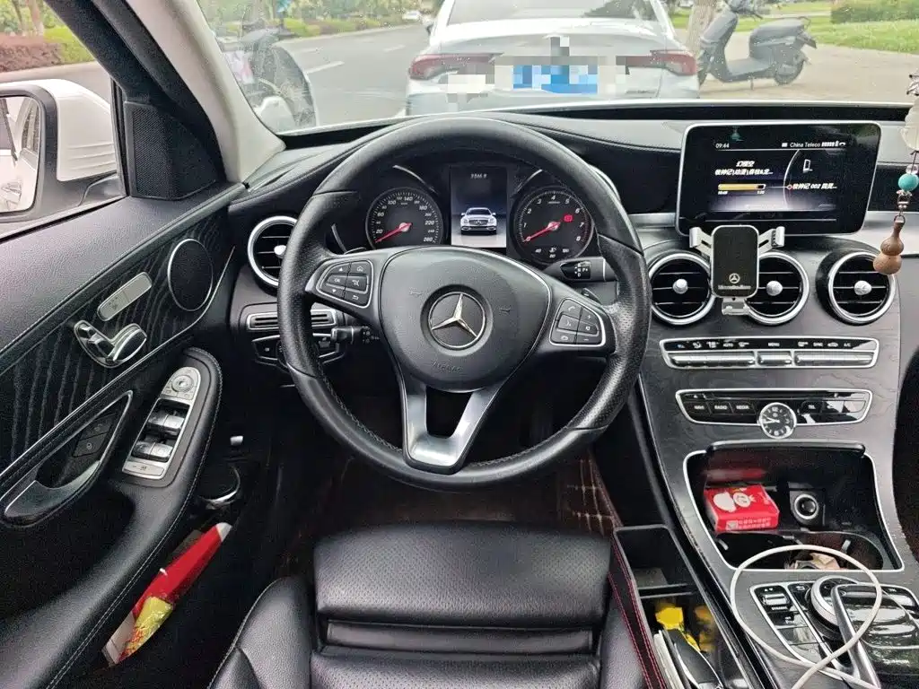 Mercedes-Benz C-Class 2018