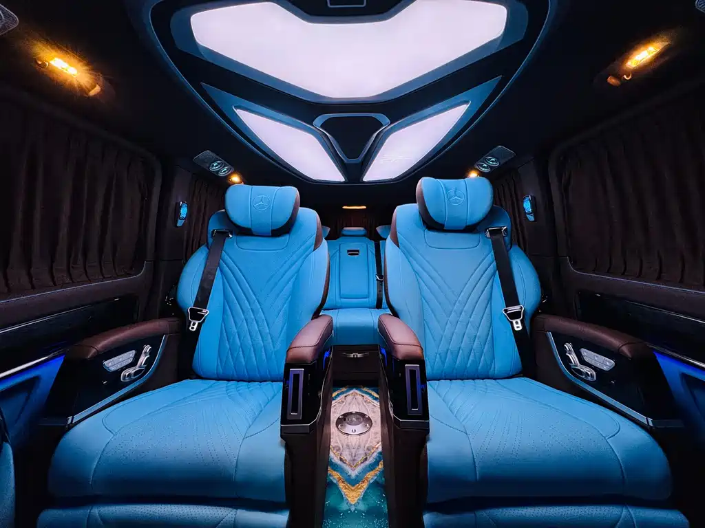 Mercedes-Benz Vito 2024 — фото 12
