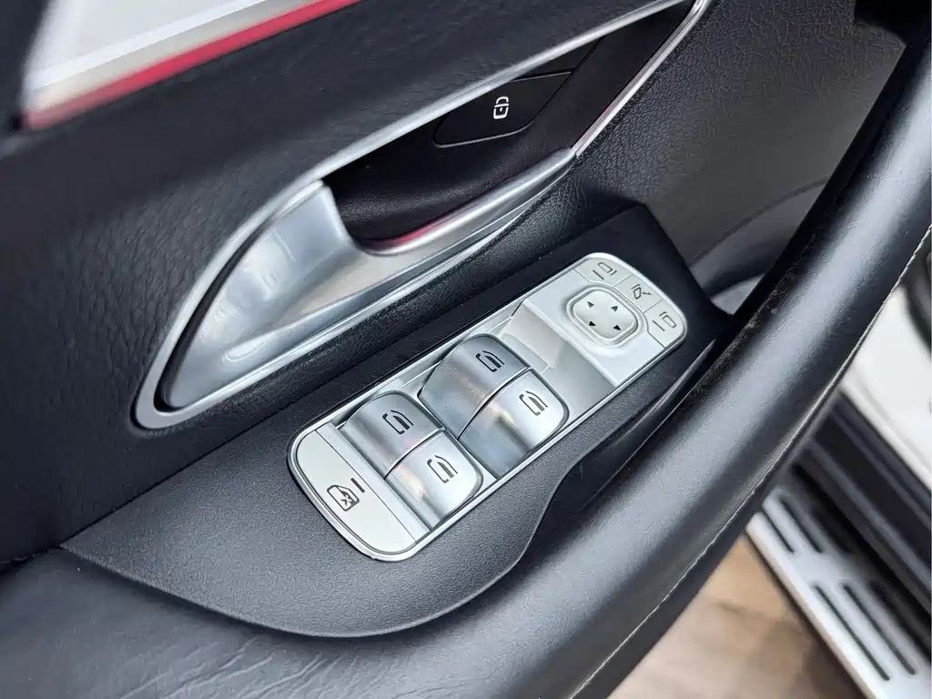 Mercedes-Benz GLE AMG 2020 — фото 11