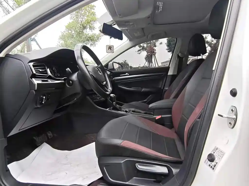 Volkswagen Bora 2022 — фото 8