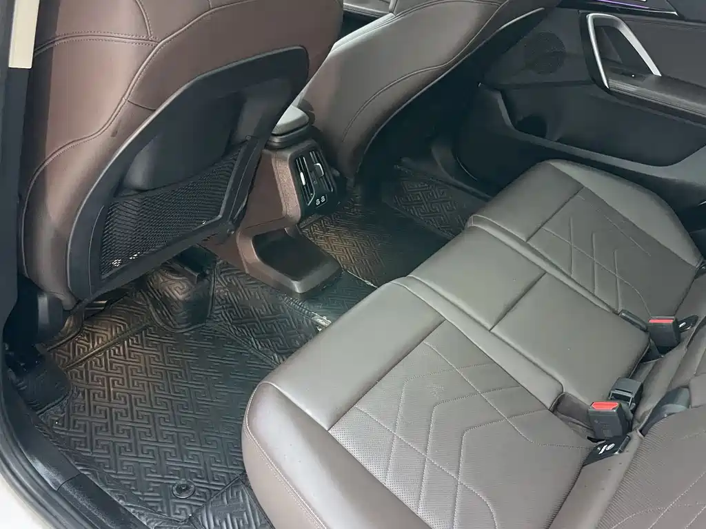 BMW X1 2023 — фото 15