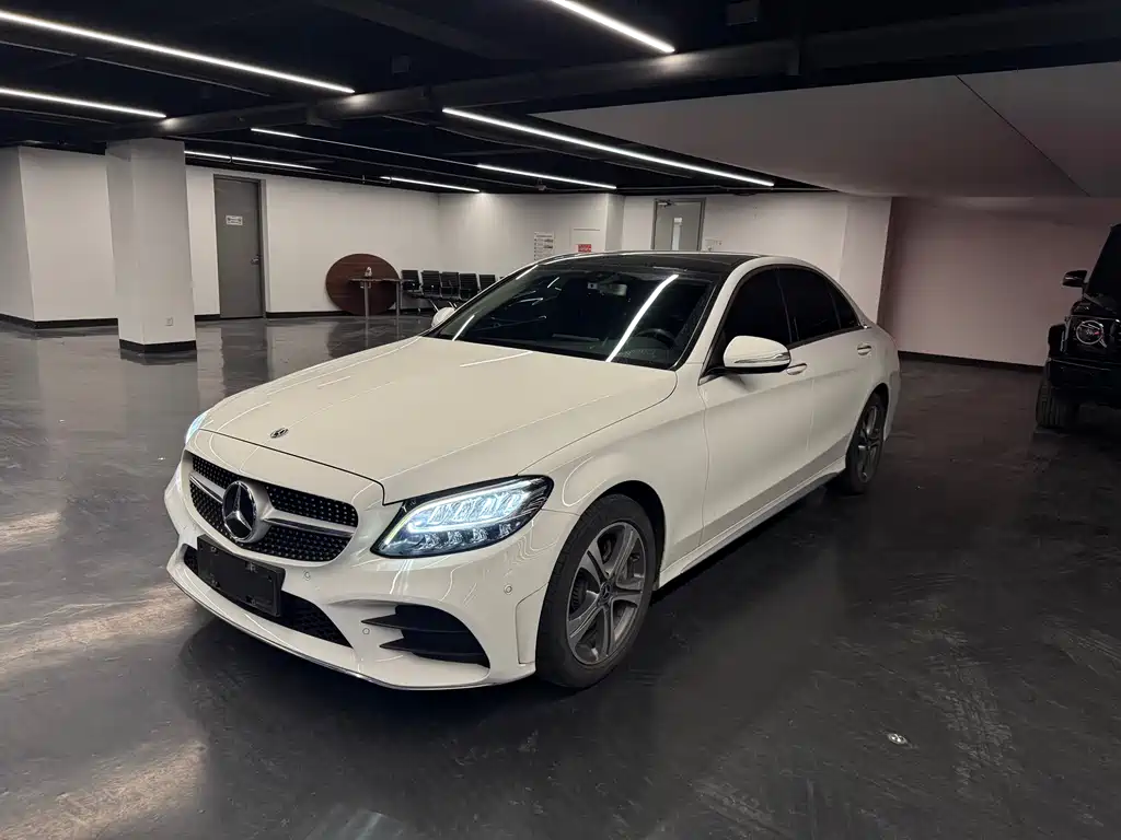 Mercedes-Benz C-Class 2019 — фото 1
