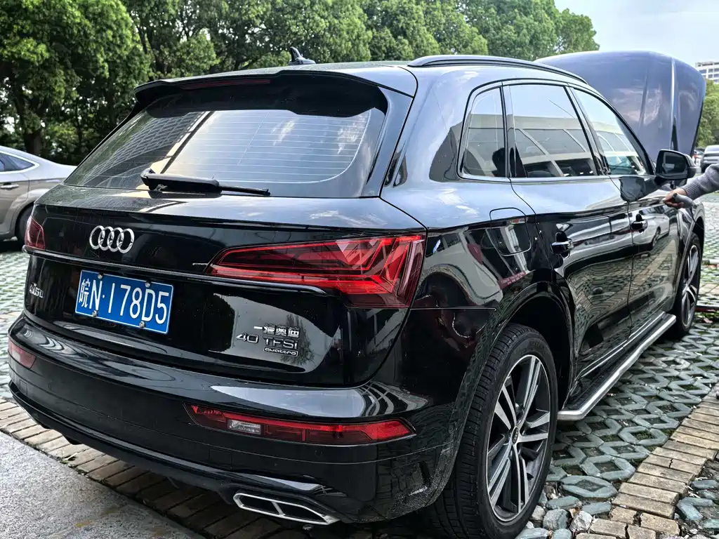 Audi Q5L 2022 — фото 6