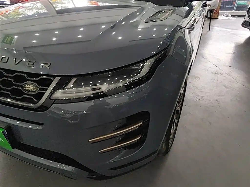 Land Rover Evoque 2021 — фото 24