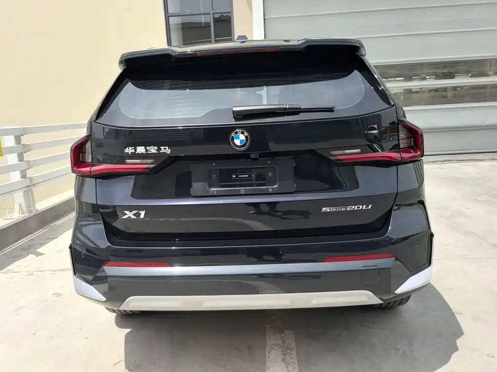 BMW X1 2023 — фото 8