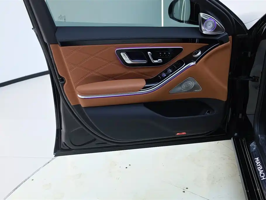 Mercedes-Benz S-Class 2025 — фото 16