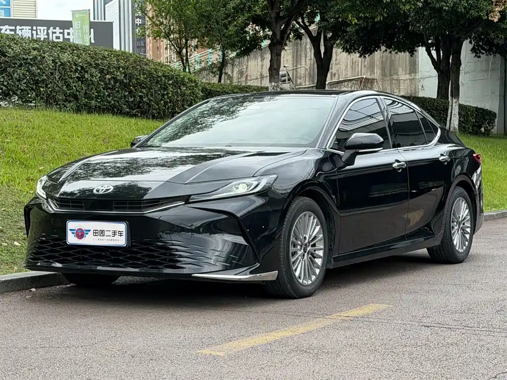 Toyota Camry 2024