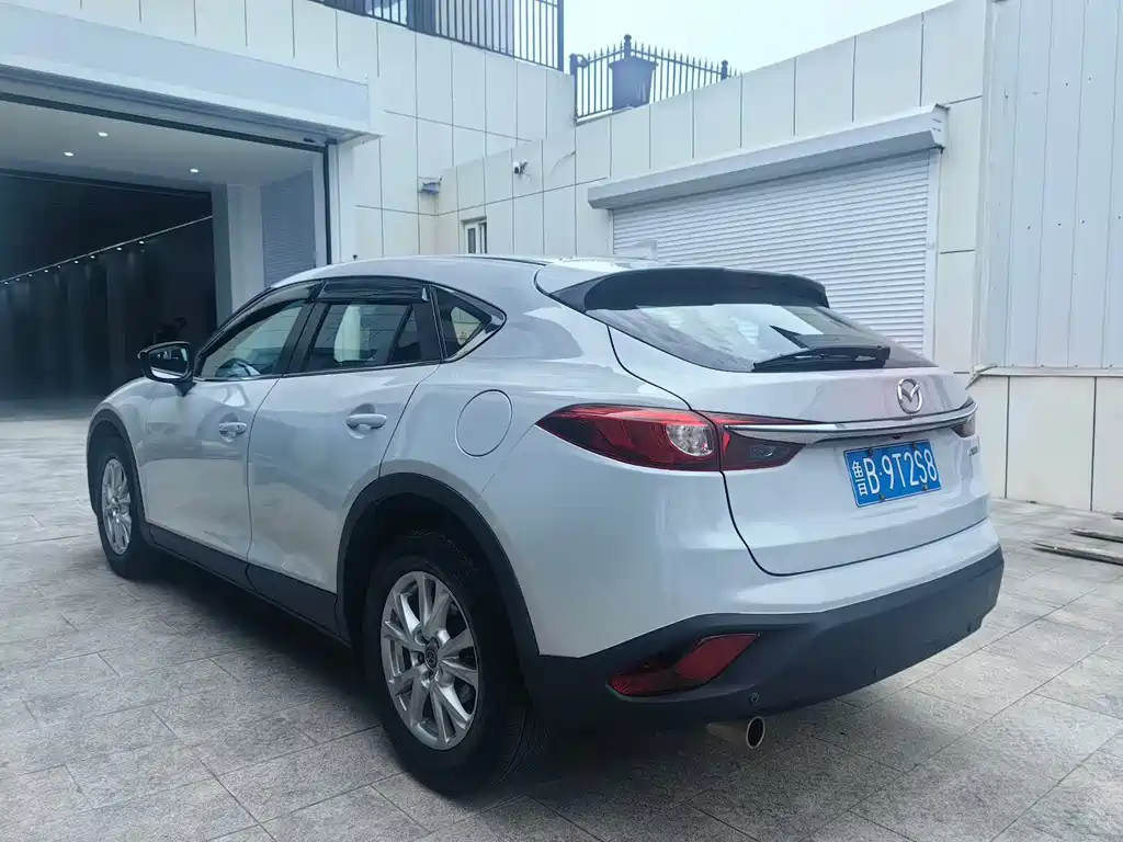 Mazda CX-4 2017