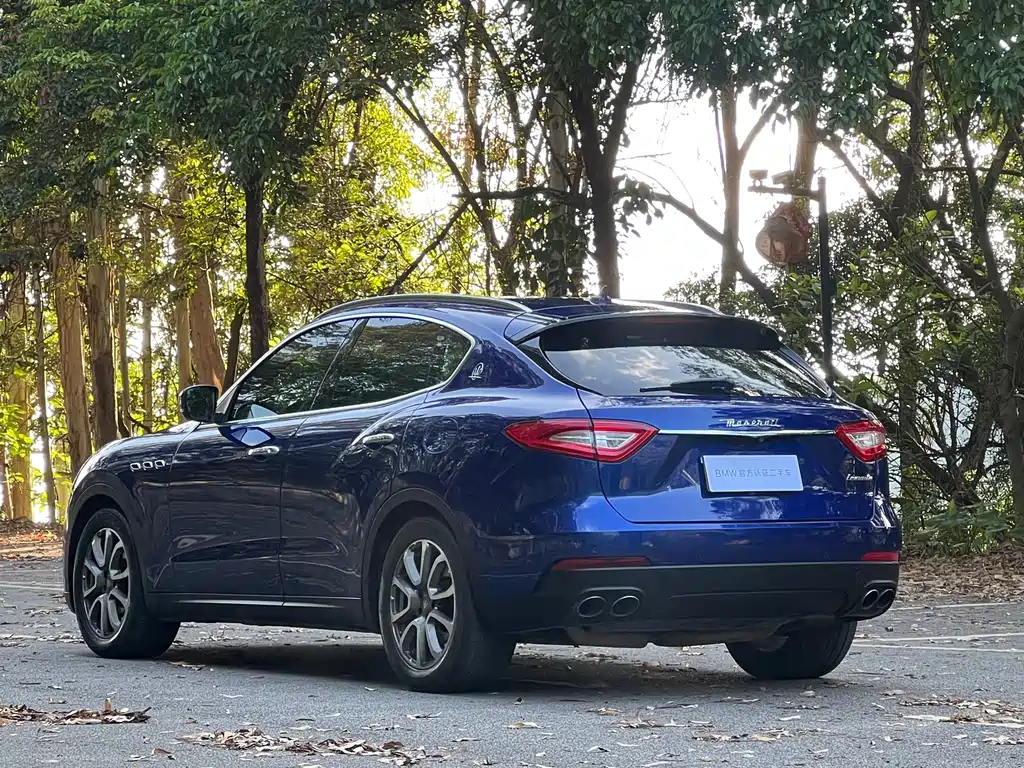 Maserati Levante 2018 — фото 6