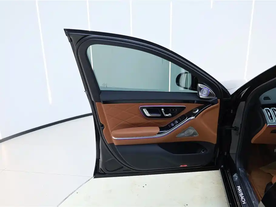 Mercedes-Benz S-Class 2025 — фото 15