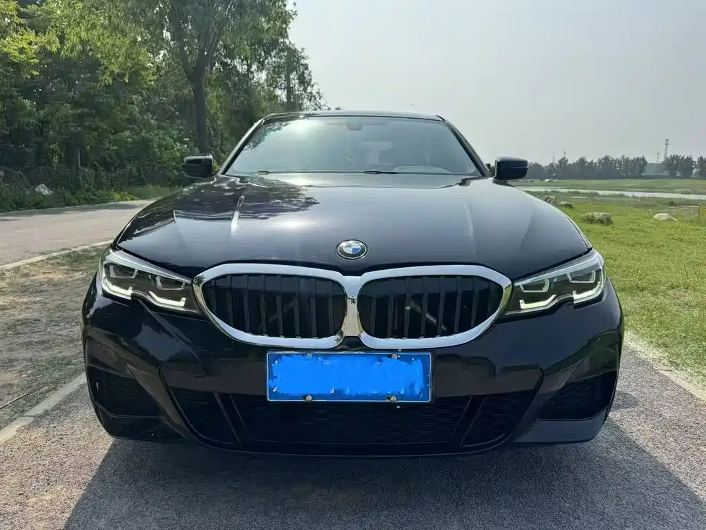 BMW 3 Series 2021