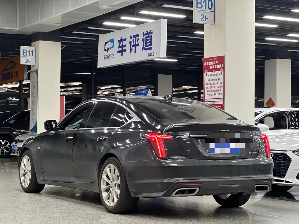 Cadillac CT5 2023 — фото 3