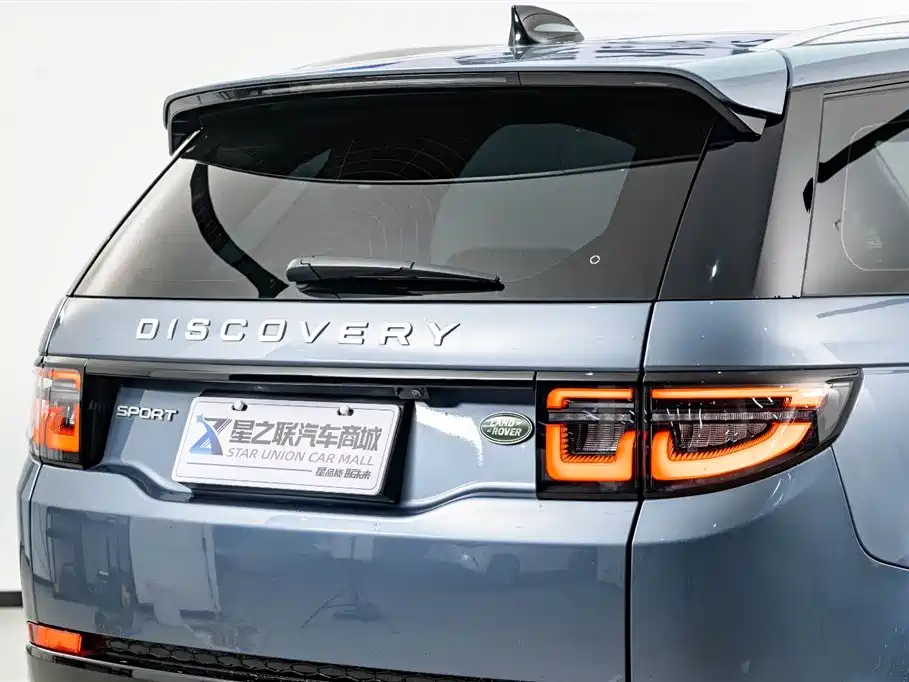 Land Rover Discovery Sport 2024 — фото 8