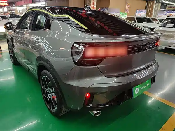 Lynk & Co 05 2022