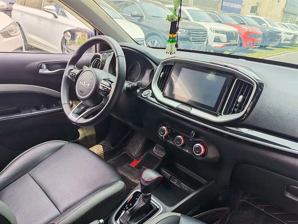 Kia KX1 2022 — фото 17