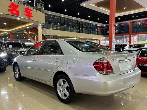 Toyota Camry Overseas 2005