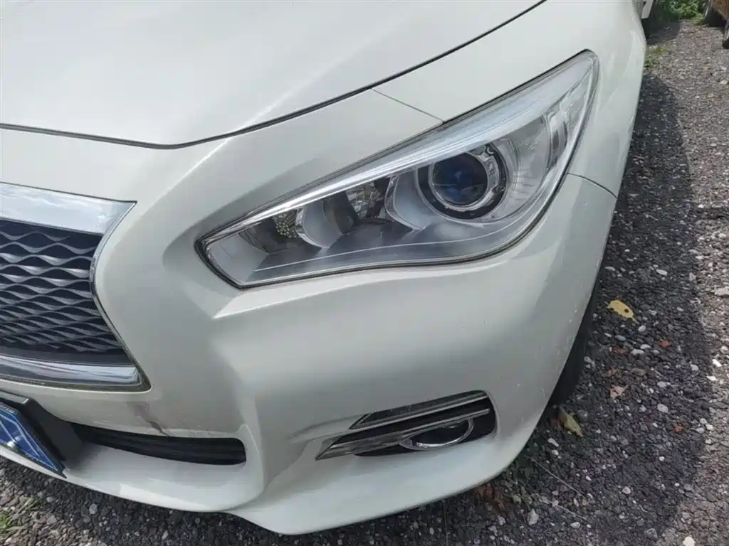 Infiniti Q50L 2017 — фото 24