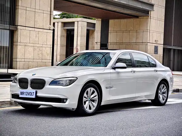 BMW 7 Series 2011