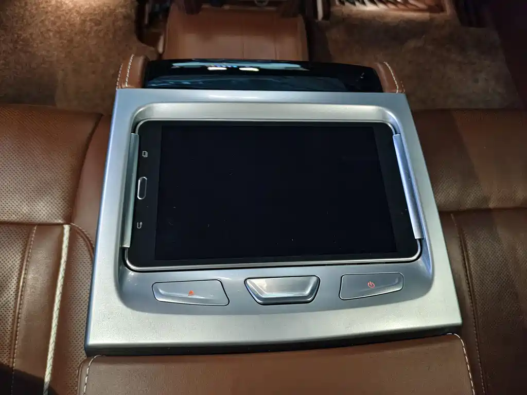 BMW 7 Series 2019 — фото 16