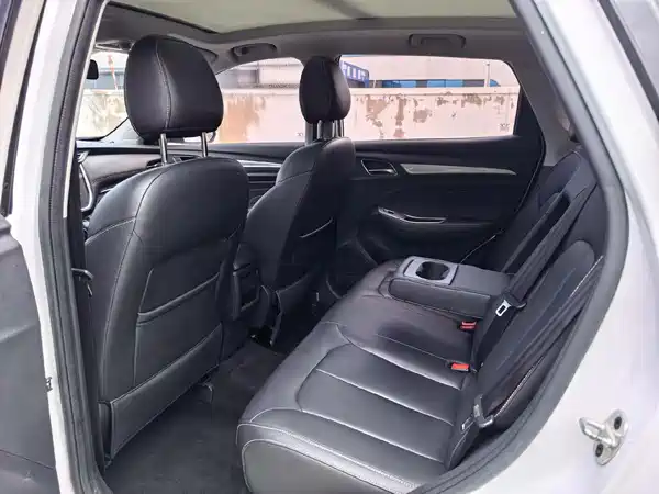 Roewe RX3 2018