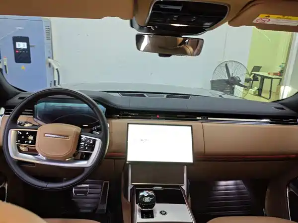 Land Rover Range Rover 2024