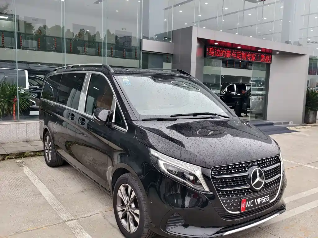 Mercedes-Benz V-Class 2019 — фото 3