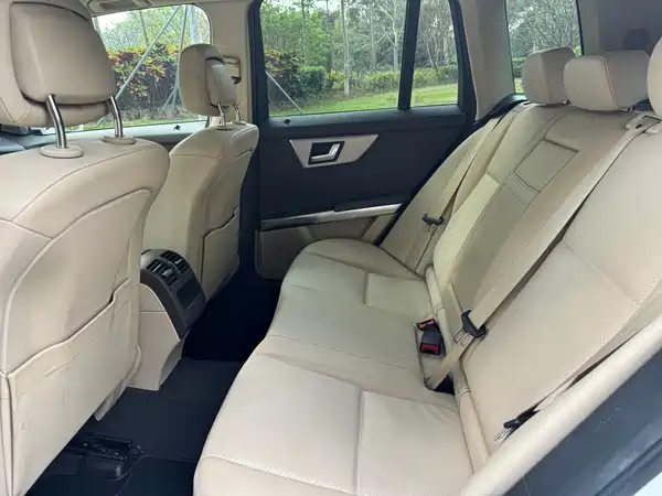 Mercedes-Benz GLK-Class 2013