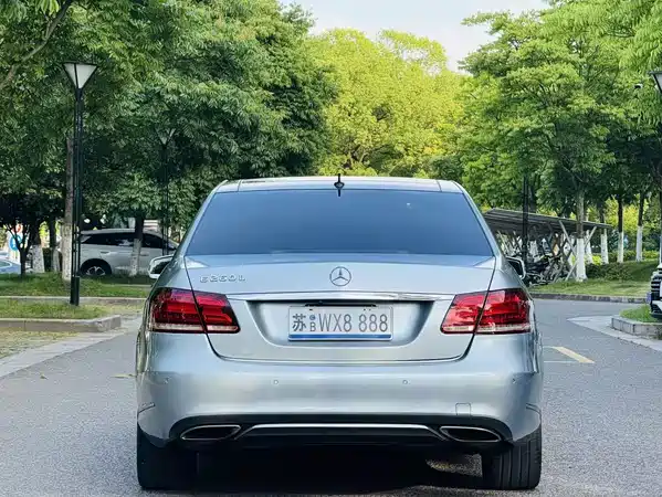 Mercedes-Benz E-Class 2014