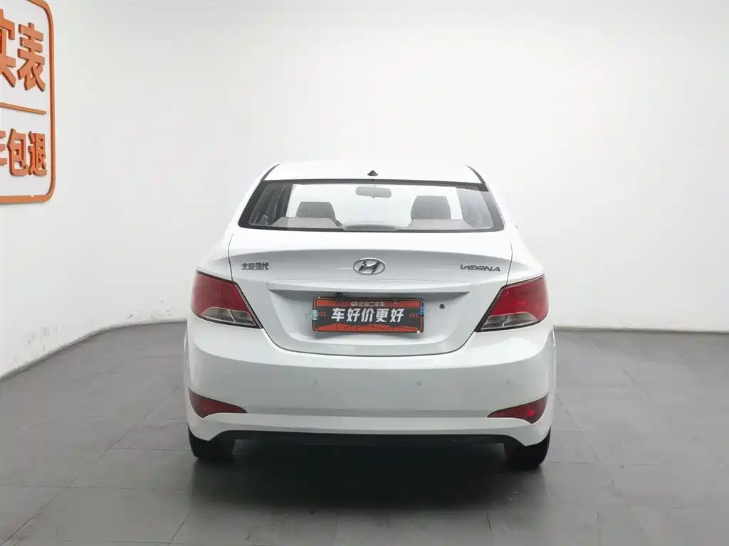 Hyundai Verna 2016 — фото 4