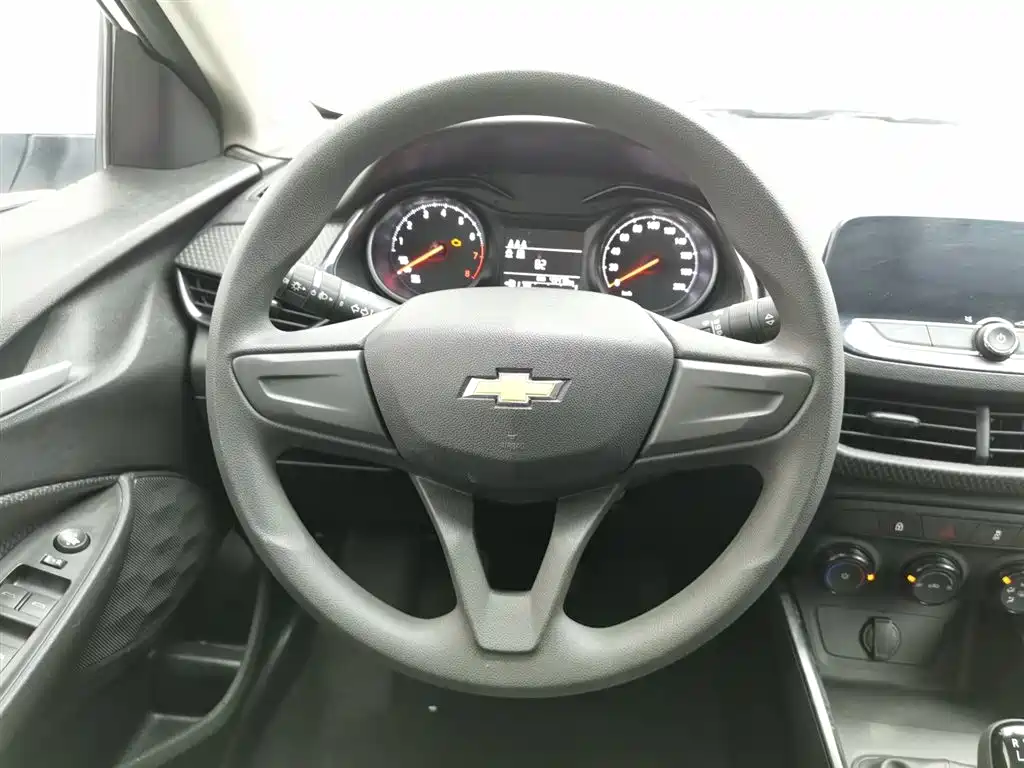 Chevrolet Cavalier 2021 — фото 11