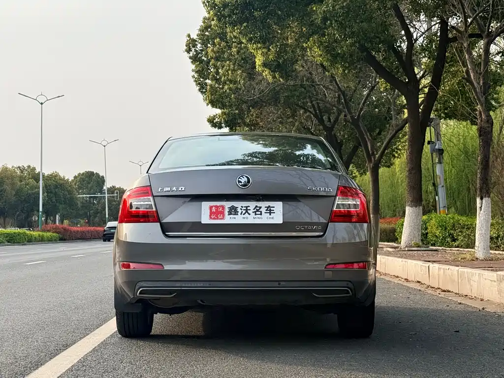 Skoda Octavia 2016 — фото 3