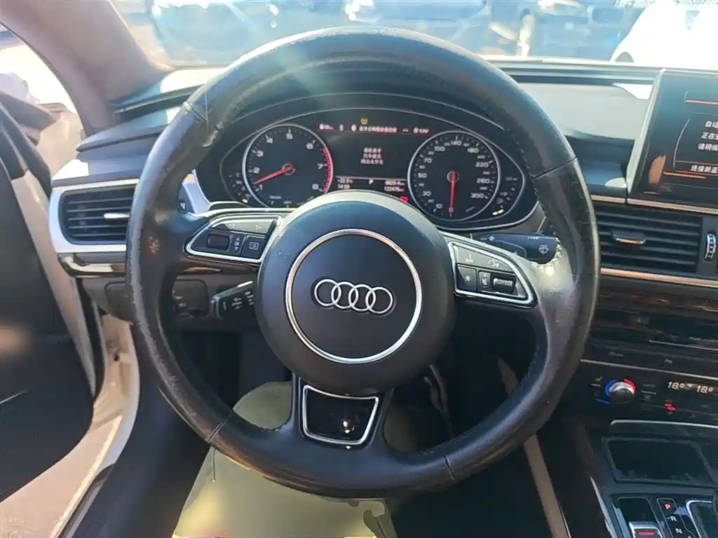 Audi A7 2018 — фото 11