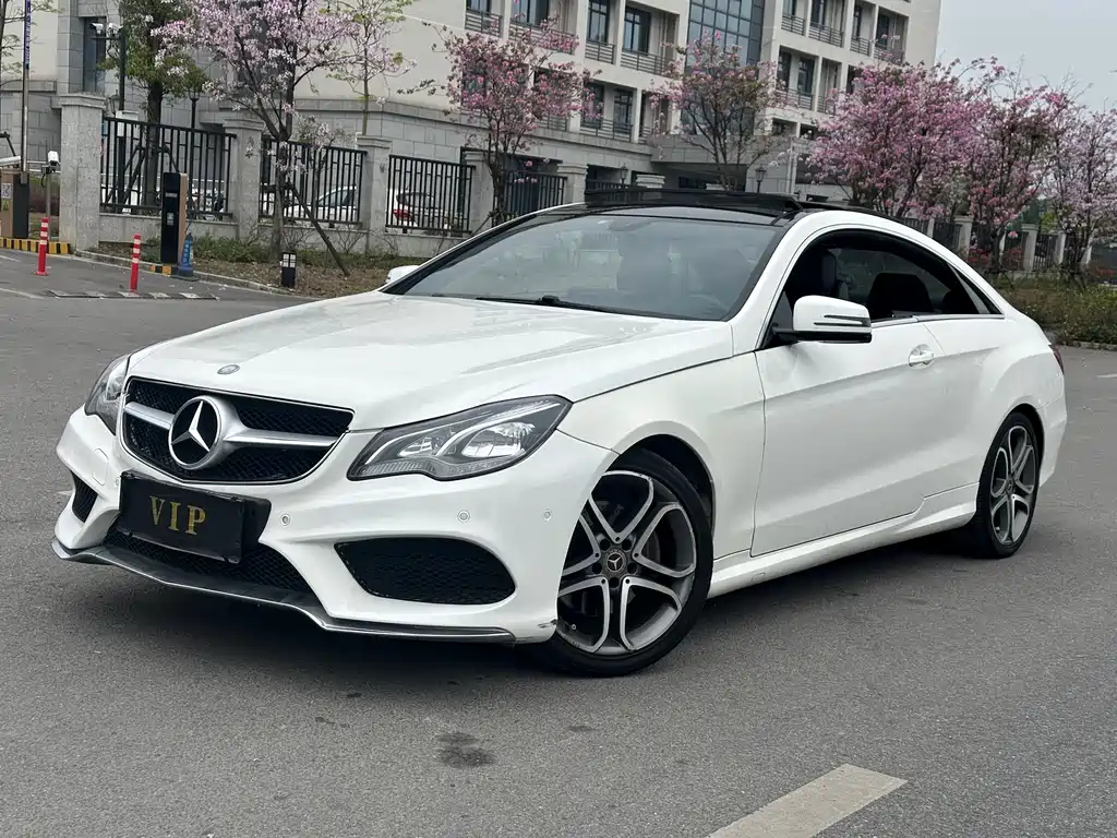 Mercedes-Benz E-Class 2014 — фото 1