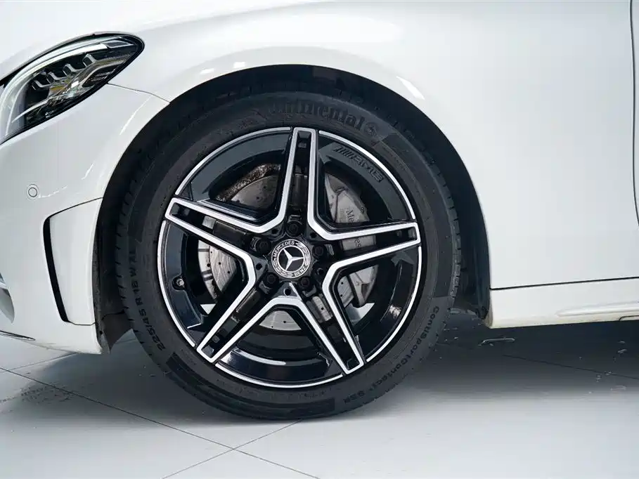 Mercedes-Benz C-Class 2020 — фото 23