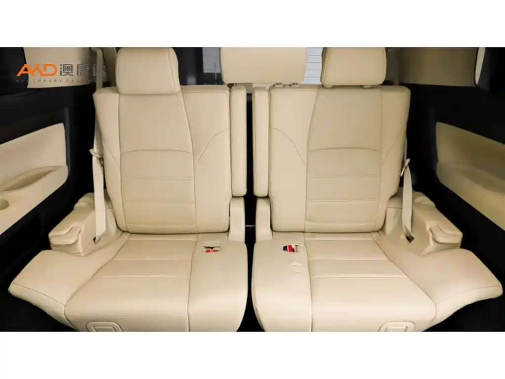 Toyota Alphard 2017 — фото 9