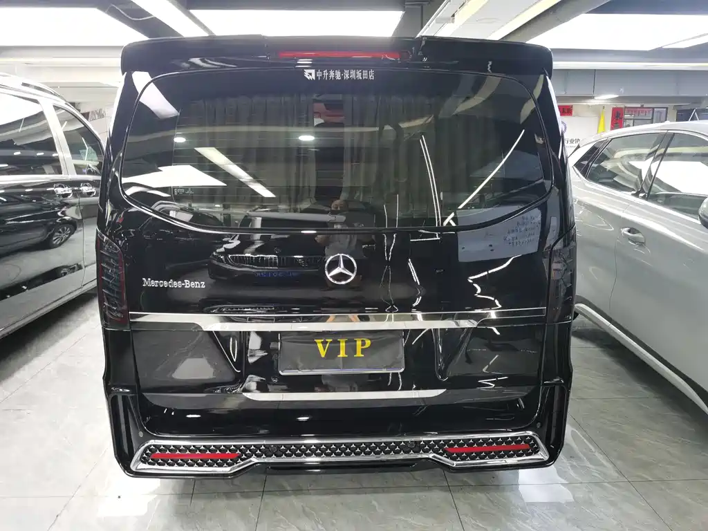 Mercedes-Benz Vito 2022 — фото 14