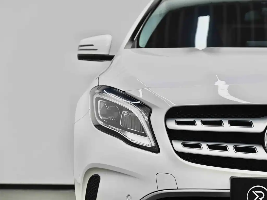 Mercedes-Benz GLA 2019 — фото 11