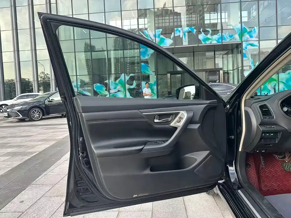 Nissan Teana 2015 — фото 15