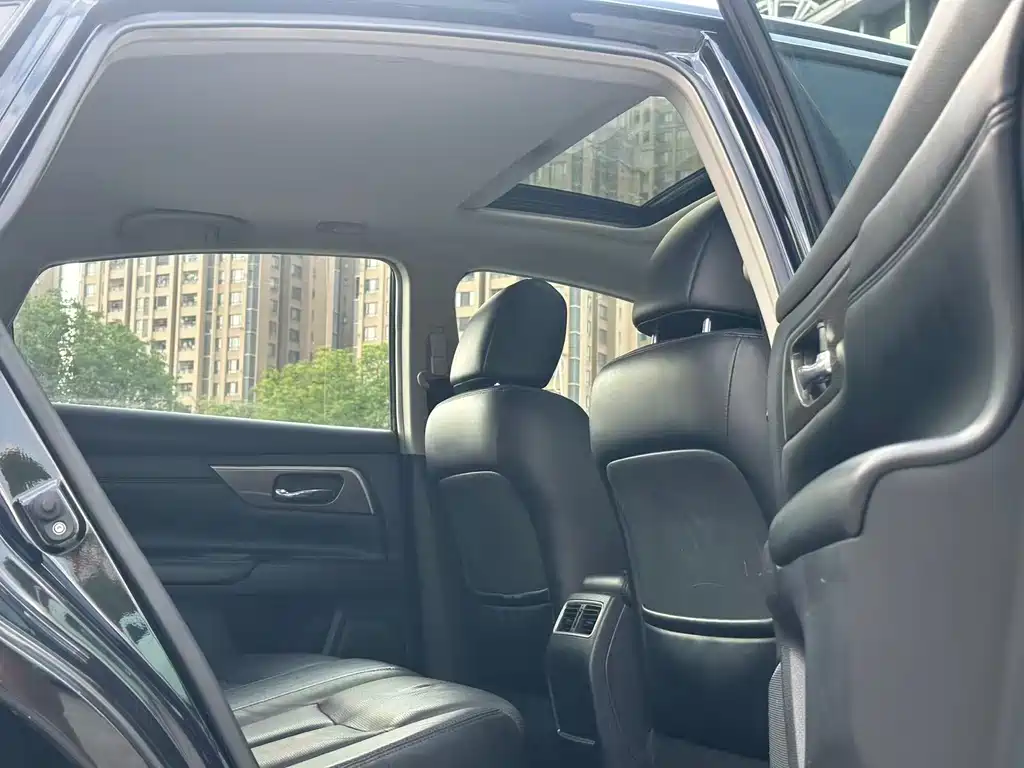 Nissan Teana 2015 — фото 21