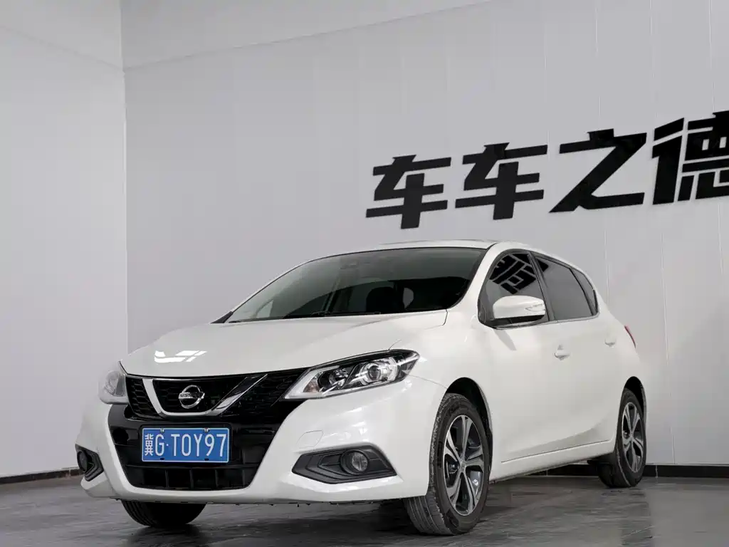 Nissan Tiida 2019 — фото 1