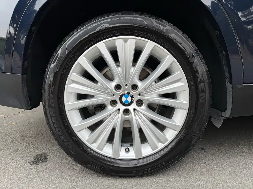 BMW X5 2017 — фото 34